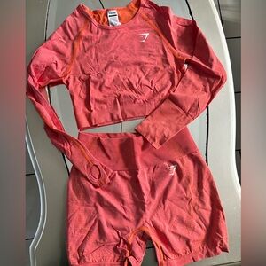 Gymshark 2 Piece set shorts top